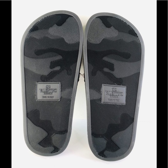 VALENTINO GARAVANI ROCKSTUD PVC SLIDE  STUD SANDAL - Picture 6 of 12